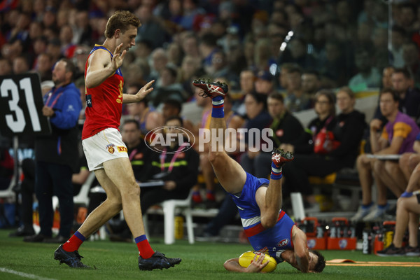 AFL Rd 3 - Western Bulldogs v Brisbane - A-1034000