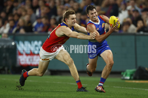 AFL Rd 3 - Western Bulldogs v Brisbane - A-1035187