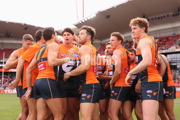 AFL Rd 3 - GWS v Carlton - A-1043889