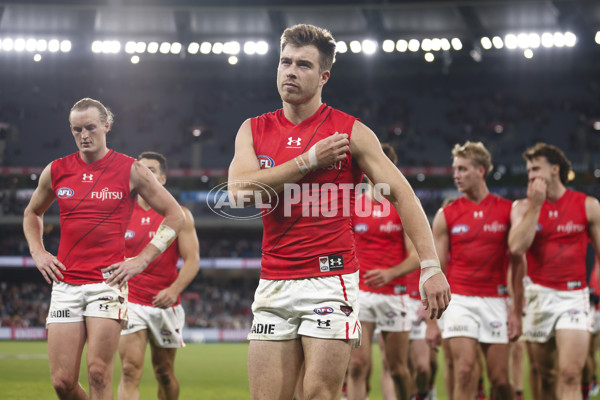 AFL Rd 3 - St Kilda v Essendon - A-1059881