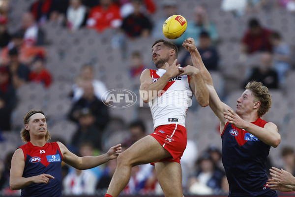 AFL Rd 3 - Melbourne v Sydney - A-1073902