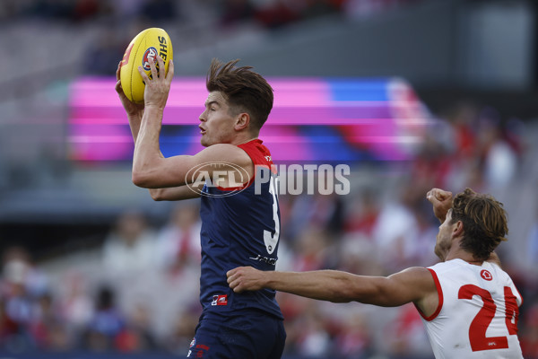 AFL Rd 3 - Melbourne v Sydney - A-1073929