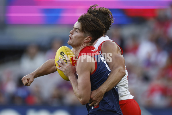 AFL Rd 3 - Melbourne v Sydney - A-1074587