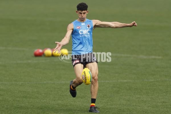 St Kilda Saints Media Opportunity & Training Session - A-1092696