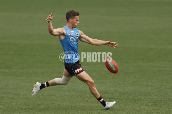 St Kilda Saints Media Opportunity & Training Session - A-1092700