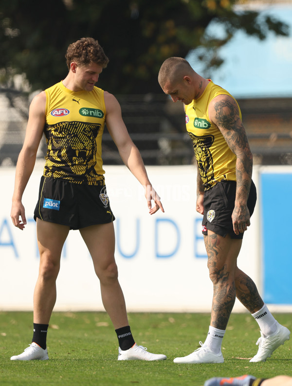 Richmond Tigers Training Session - A-1094133