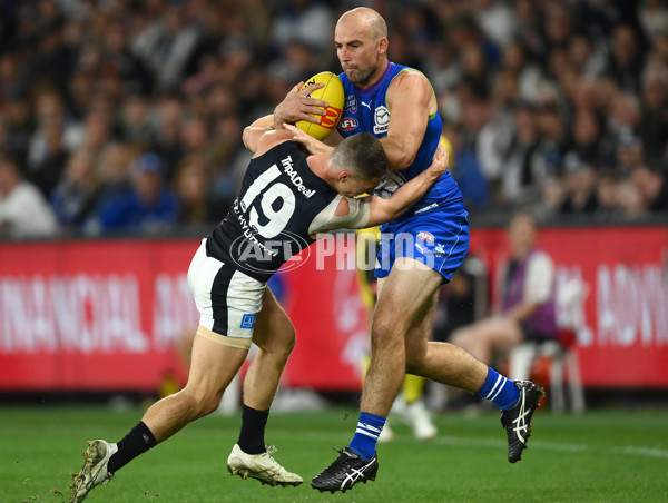 AFL Rd 4 - North Melbourne v Carlton - A-1111328