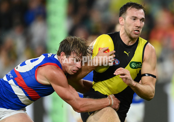 AFL Rd 4 - Richmond v Western Bulldogs - A-1122805