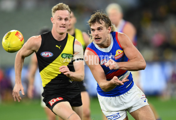 AFL Rd 4 - Richmond v Western Bulldogs - A-1125364