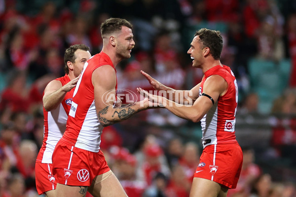 AFL Rd 4 - Sydney v Port Adelaide - A-1125931