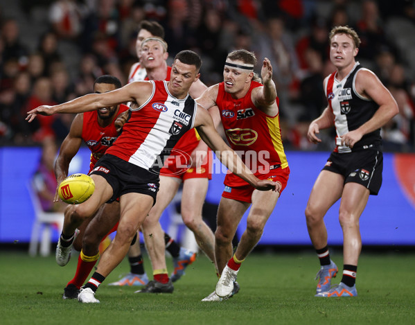 AFL Rd 4 - St Kilda v Gold Coast - A-1136372