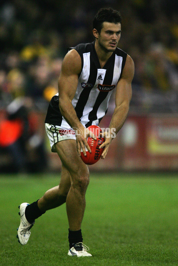 AFL 2006 Rd 2 - Hawthorn v Collingwood - 187432