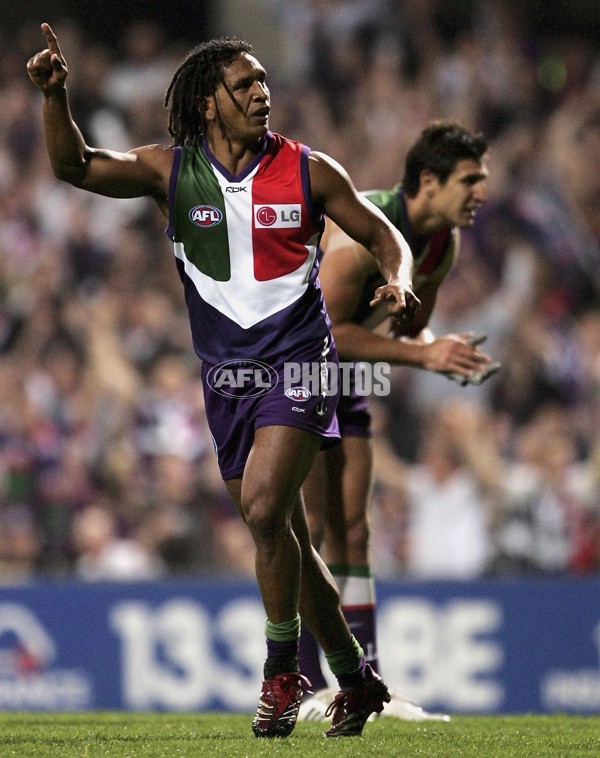 AFL 2006 2nd Semi-Final - Fremantle v Melbourne - 190977