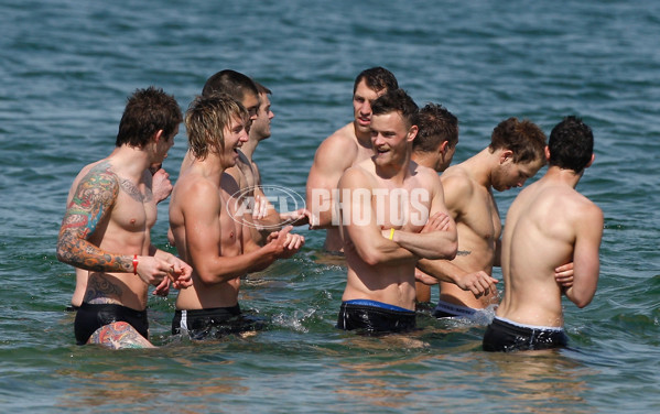 AFL 2011 Recovery - Collingwood 190911 - 243592