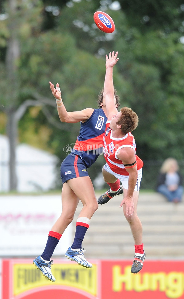 VFL 2012 Rd 01 - Coburg Tigers v Northen Blues - 250804