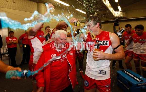 AFL 2012 Rd 01 - GWS Giants v Sydney - 250854