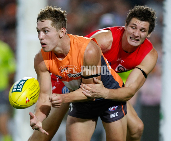 AFL 2012 Rd 01 - GWS Giants v Sydney - 250897