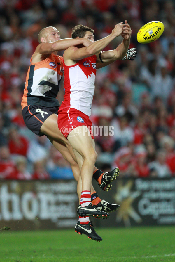 AFL 2012 Rd 01 - GWS Giants v Sydney - 250941