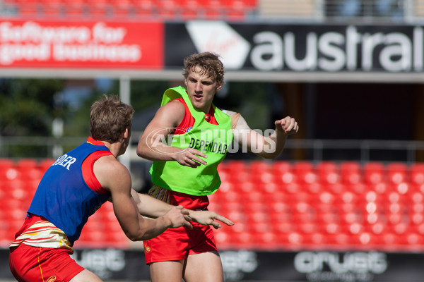 Gold Coast Suns - 2013 - NS - 333076