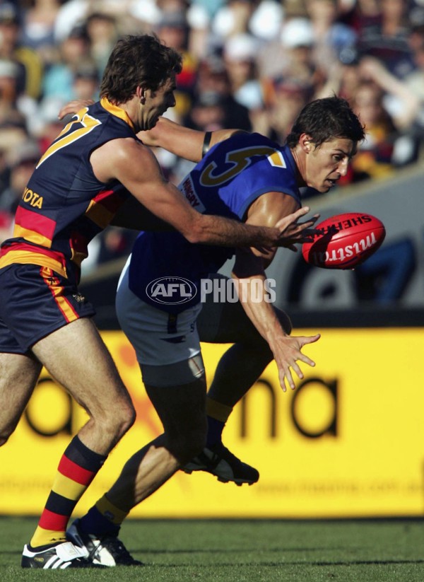 AFL 2006 Rd 2 - Adelaide Crows v West Coast Eagles - 43842