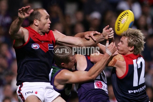 AFL 2006 2nd Semi-Final - Fremantle v Melbourne - 40315