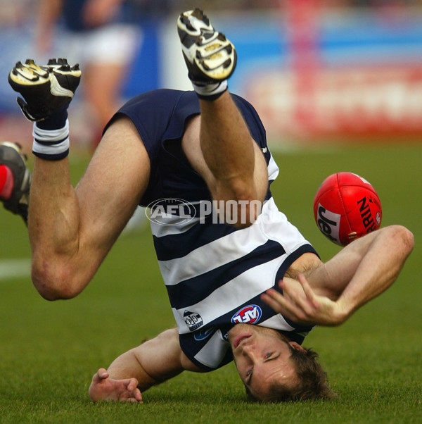 AFL 2004 Rd 8 - Geelong v Melbourne - 66155