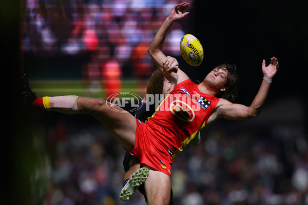 AFL Rd 5 - Fremantle v Gold Coast - A-1188540