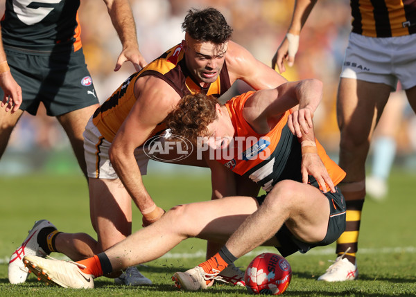 AFL Rd 5 - Hawthorn v GWS - A-1232834