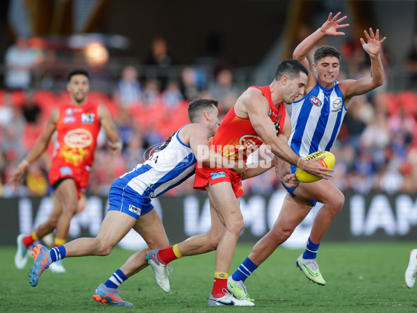 AFL Rd 6 - Gold Coast v North Melbourne - A-1298784