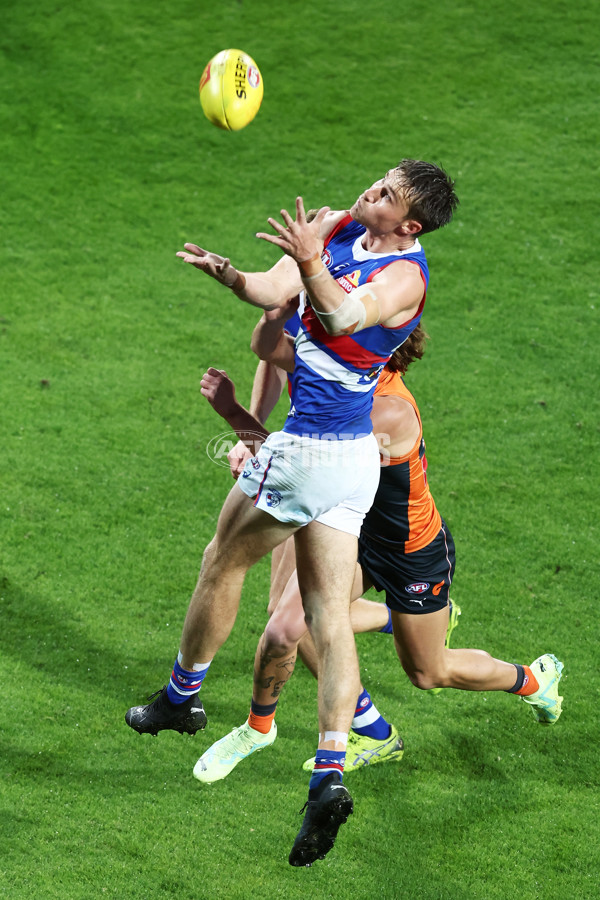 AFL Rd 8 - GWS v Western Bulldogs - A-1435195