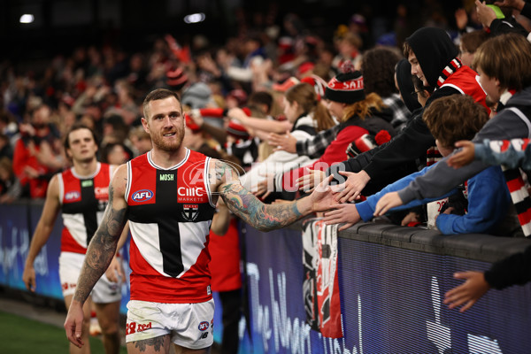 AFL Rd 8 - North Melbourne v St Kilda - A-1457894