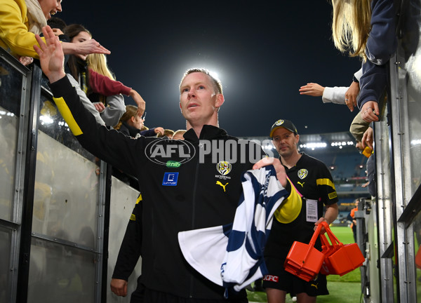 AFL Rd 9 - Richmond v Geelong - A-1481639