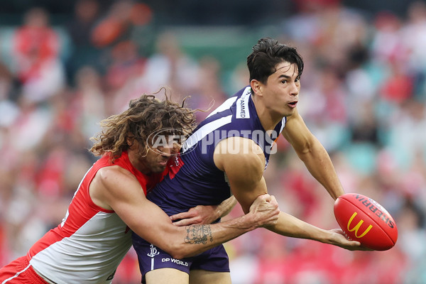 AFL Rd 9 - Sydney v Fremantle - A-1498193