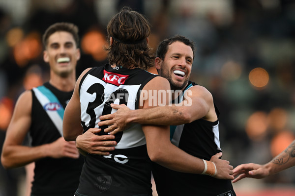 AFL Rd 9 - North Melbourne v Port Adelaide - A-1507348