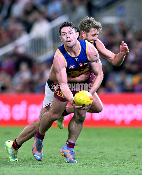 AFL Rd 9 -  Brisbane v Essendon - A-1516143