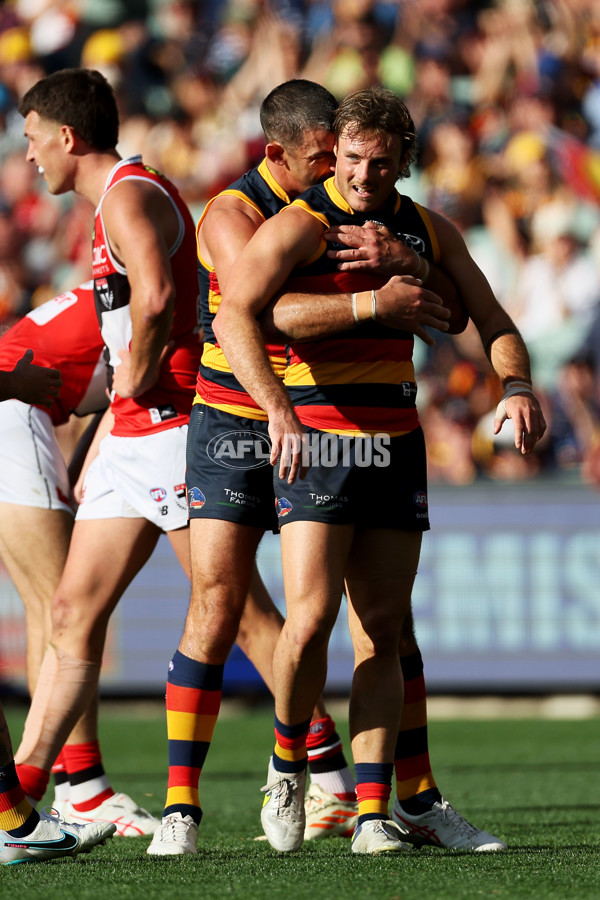 AFL Rd 9 - Adelaide v St Kilda - A-1525472