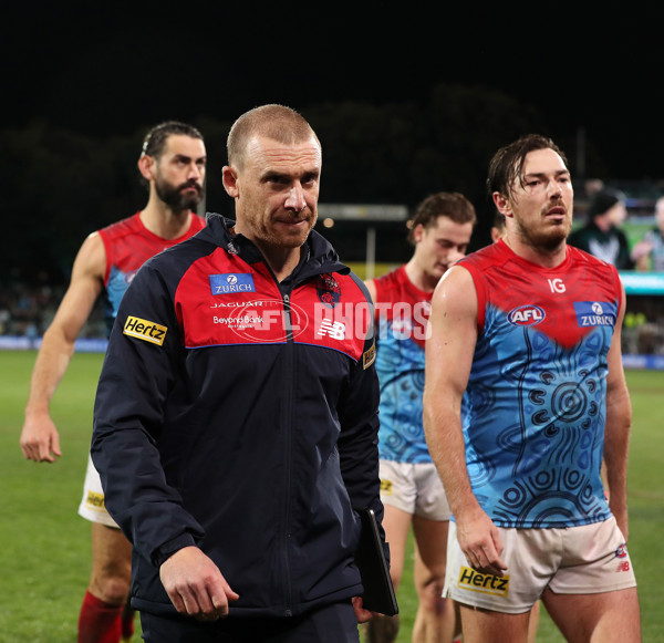 AFL 2023 Round 10 - Yartapuulti v Narrm - A-1555791