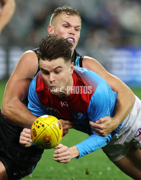 AFL 2023 Round 10 - Yartapuulti v Narrm - A-1558065