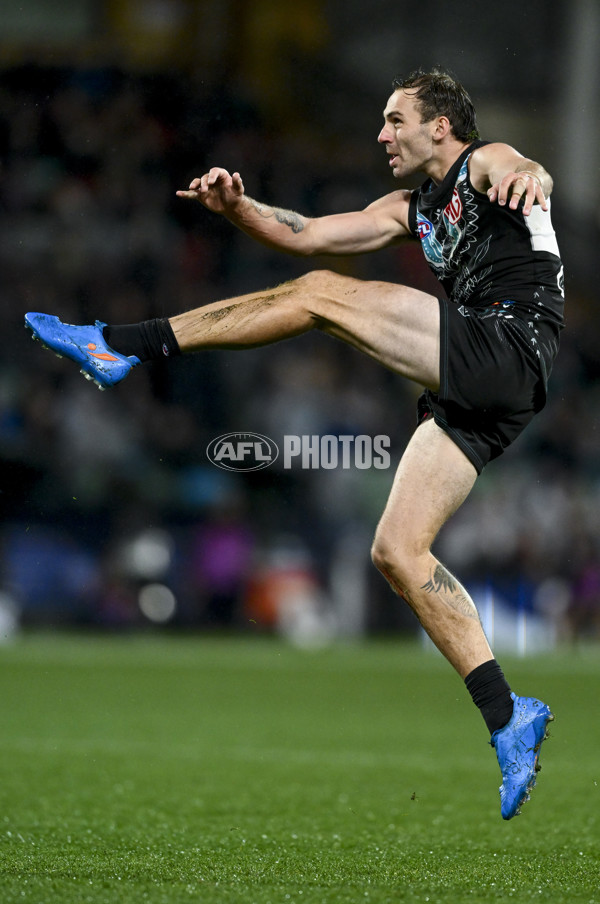 AFL 2023 Round 10 - Yartapuulti v Narrm - A-1559122