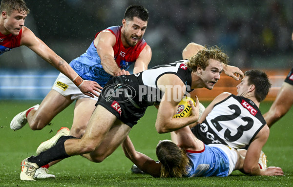 AFL 2023 Round 10 - Yartapuulti v Narrm - A-1559128