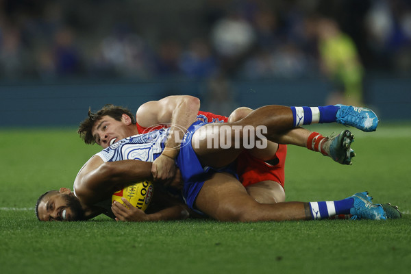 AFL 2023 Round 10 - North Melbourne v Sydney - A-1572615