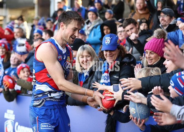 AFL 2023 Round 10 - Western Bulldogs v Adelaide - A-1579162