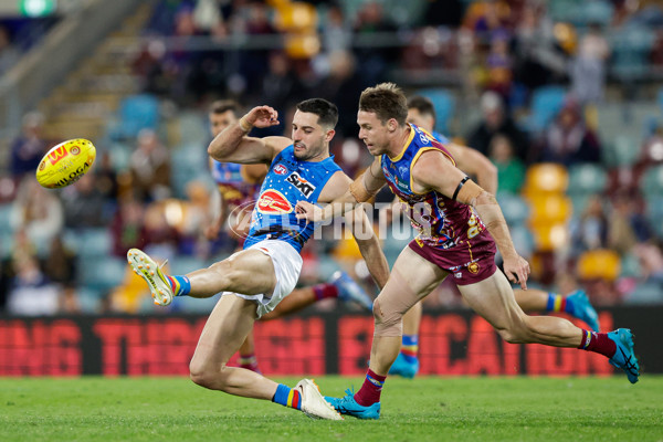 AFL 2023 Round 10 - Brisbane v Gold Coast - A-1599790