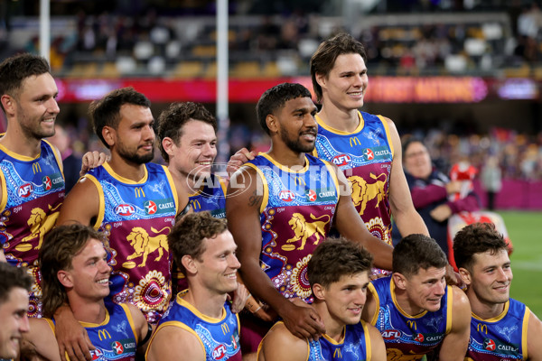 AFL 2023 Round 10 - Brisbane v Gold Coast - A-1603136