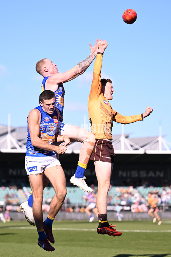 AFL 2023 Round 10 - Hawthorn v West Coast - A-1610171