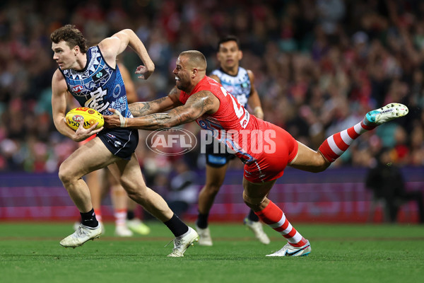 AFL 2023 Round 11 - Sydney v Carlton - A-1643103