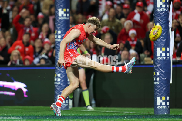 AFL 2023 Round 11 - Sydney v Carlton - A-1648409