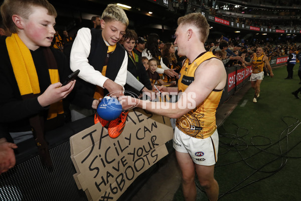 AFL 2023 Round 11 - St Kilda v Hawthorn - A-1663551