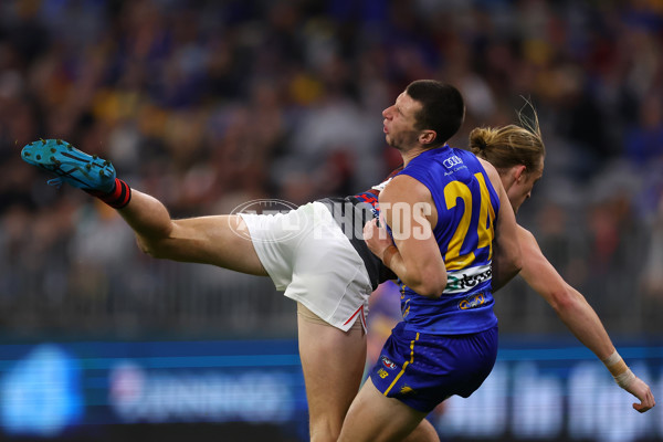 AFL 2023 Round 11 - West Coast v Essendon - A-1680903