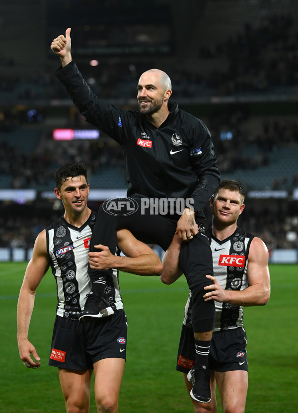 AFL 2023 Round 11 - Collingwood v North Melbourne - A-1697195